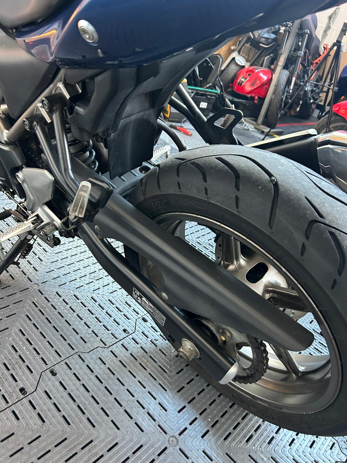 SUZUKI SV 650 - Image 2