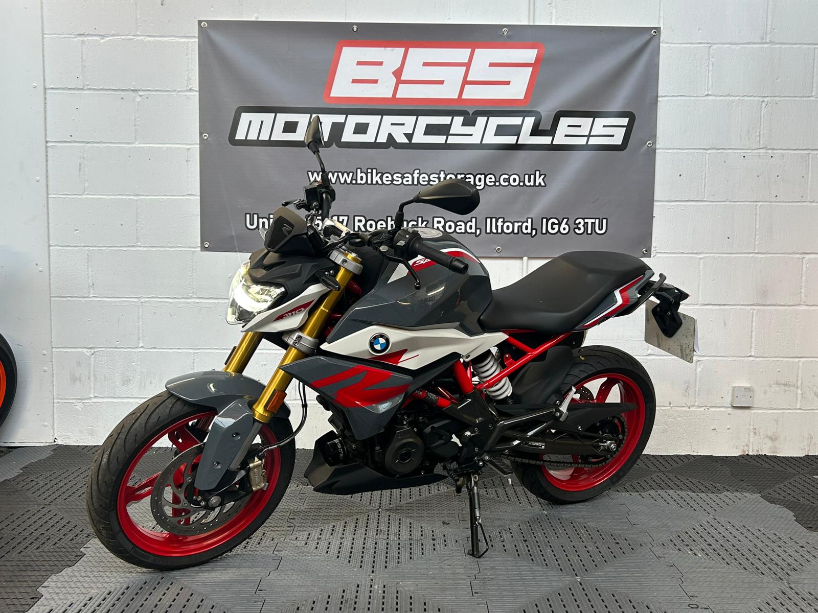 BMW G 310 R - Image 3