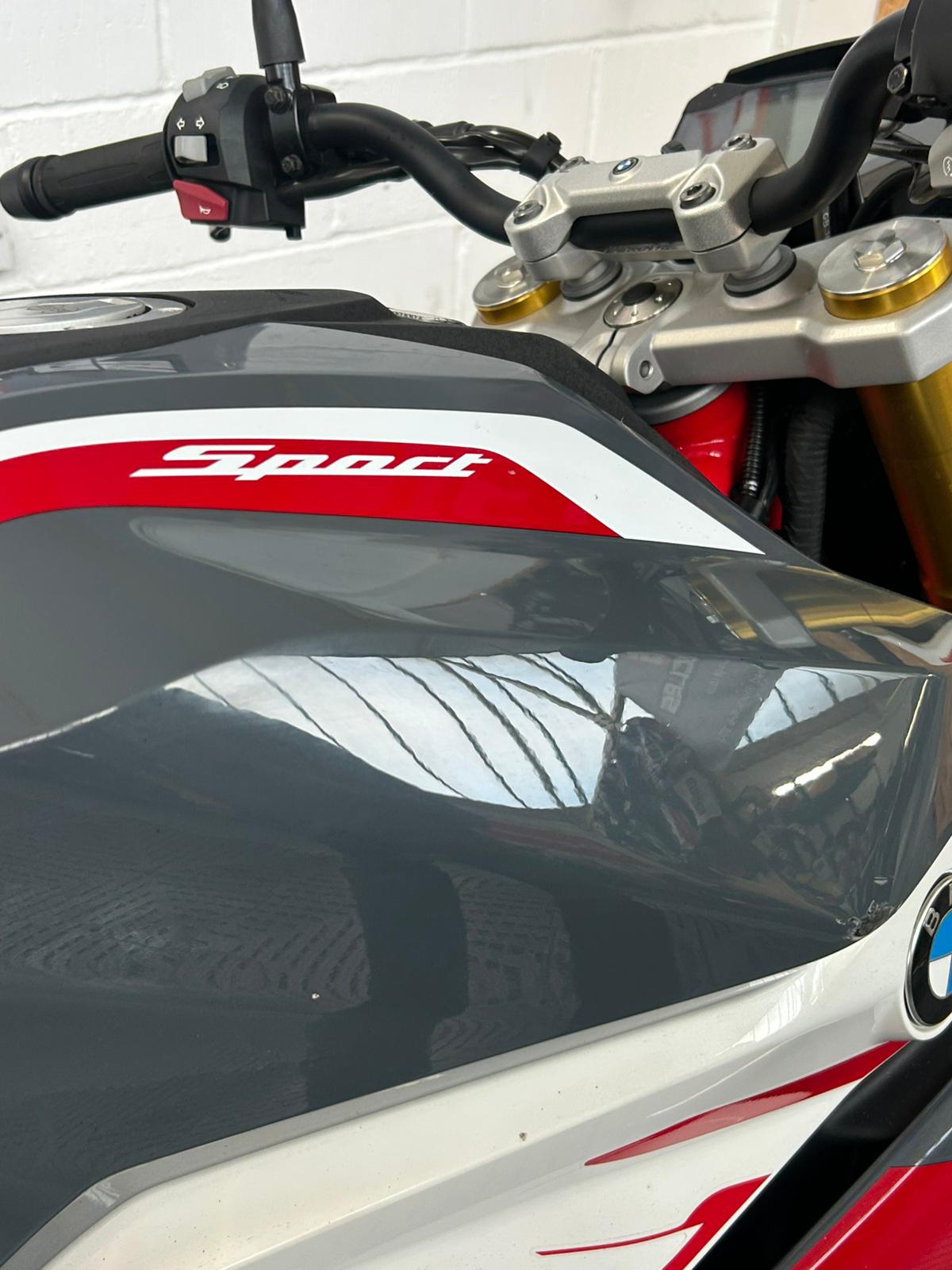 BMW G 310 R - Image 9