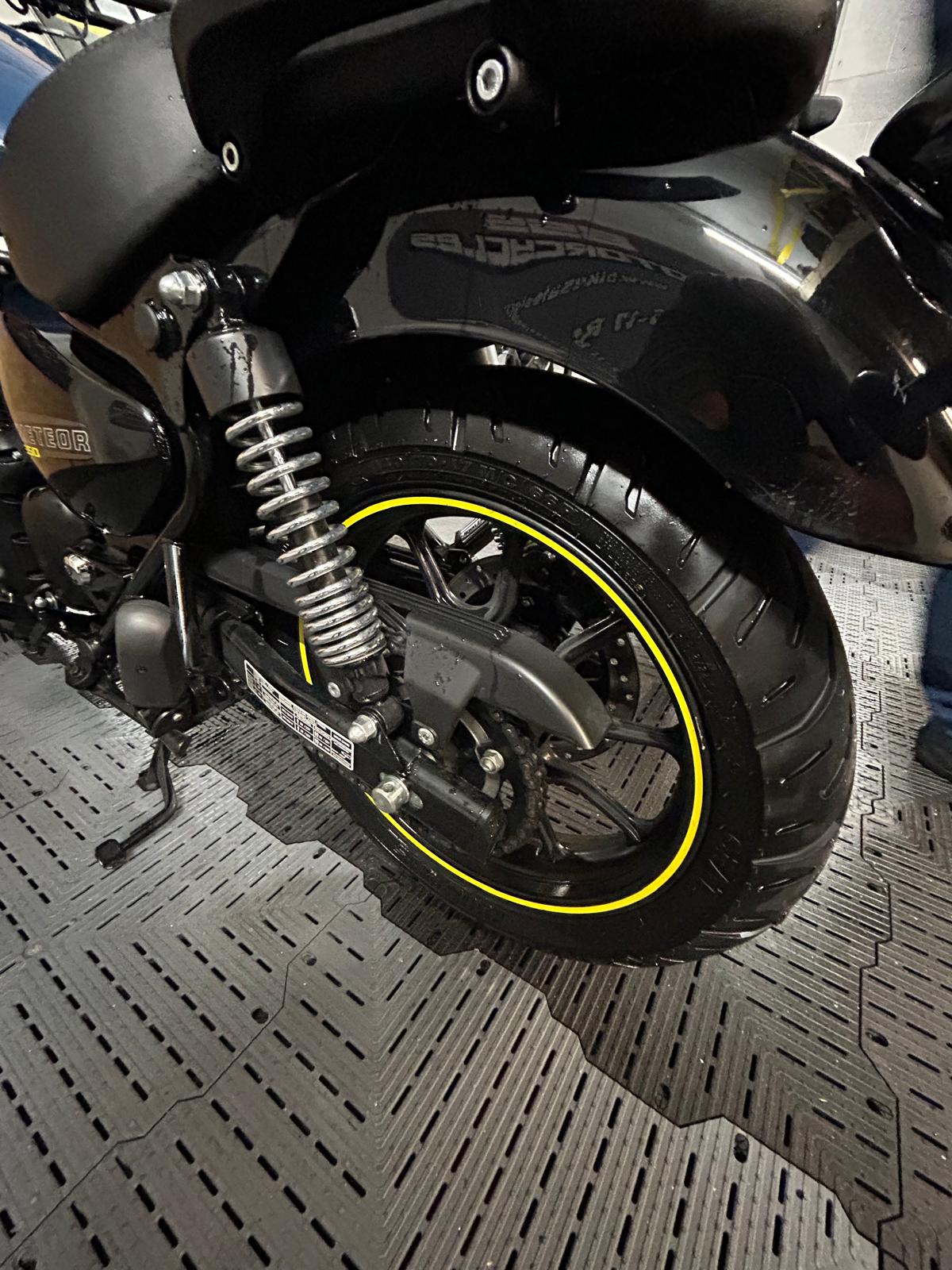 ROYAL ENFIELD METEOR 350 - Image 18