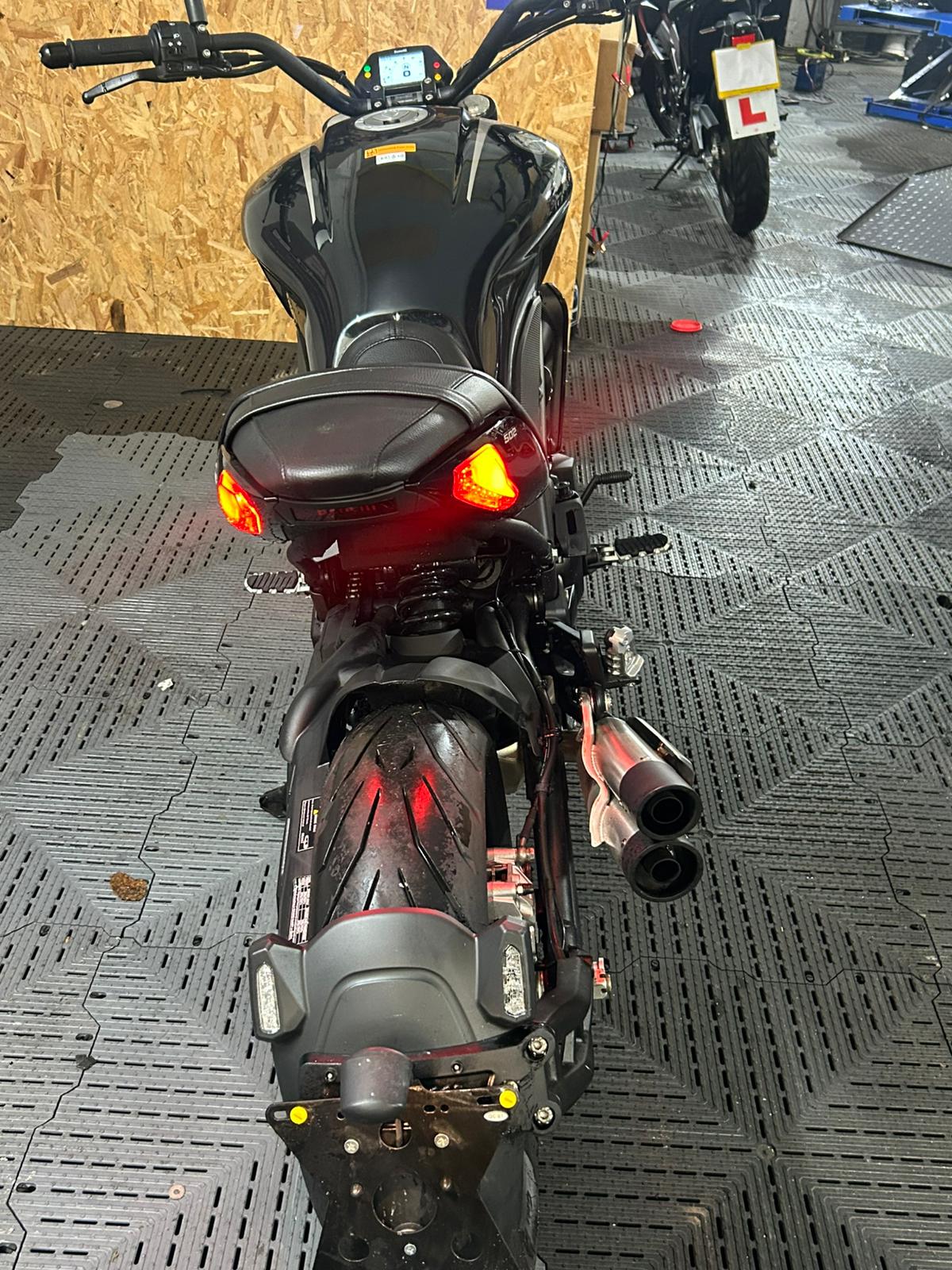 BENELLI 502C Cruiser - Image 3