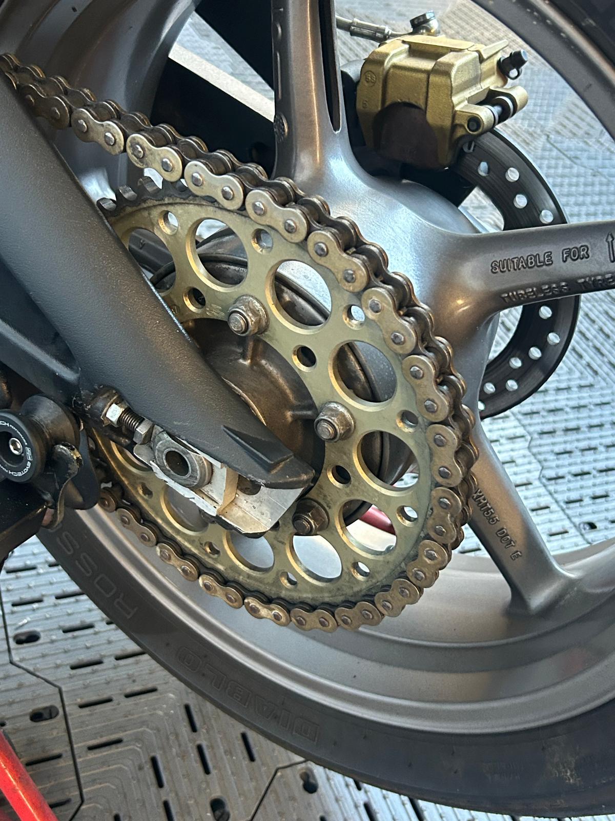 TRIUMPH DAYTONA 675 (TRACK CONVERSION) - Image 19