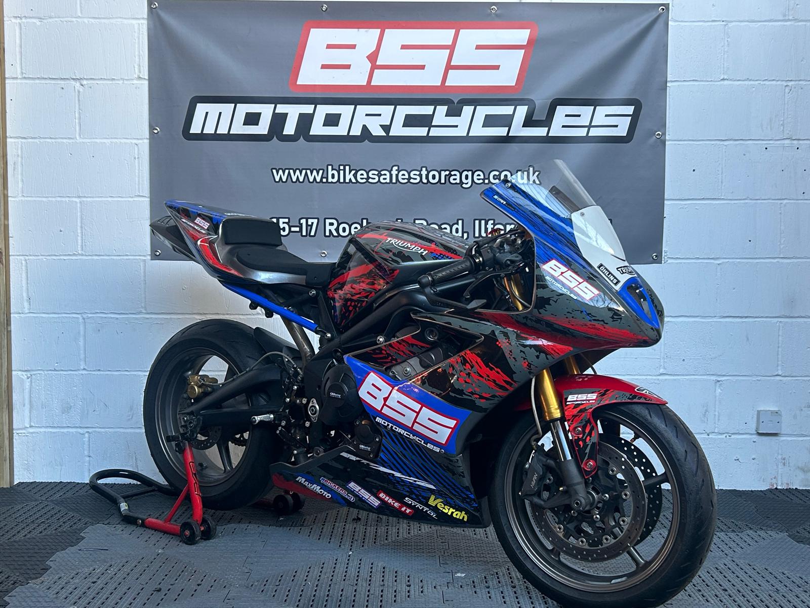 TRIUMPH DAYTONA 675 (TRACK CONVERSION) - Image 4