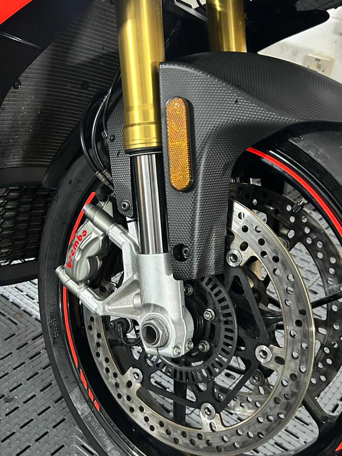APRILIA TUONO V4 1100RR - Image 16