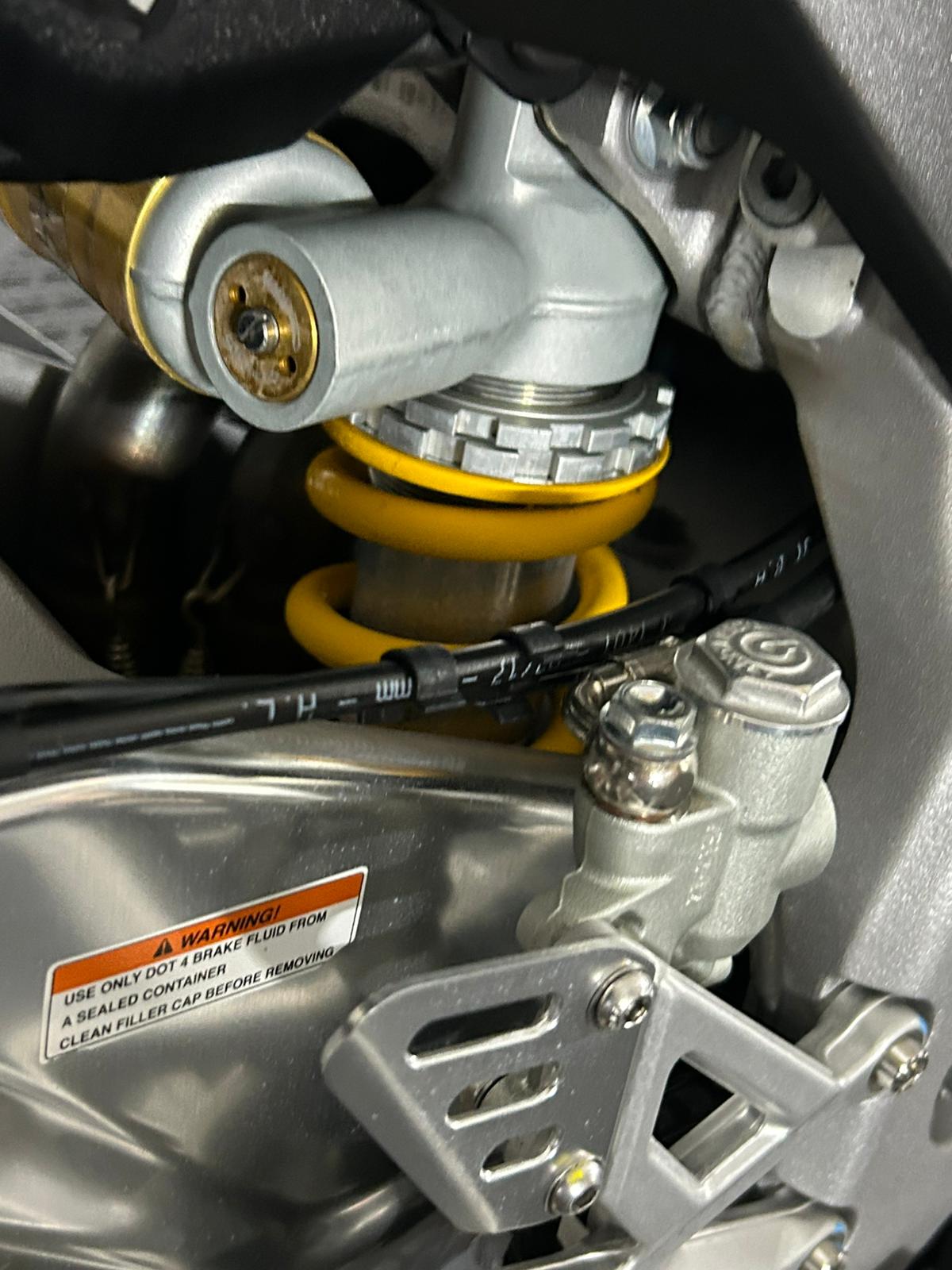 APRILIA TUONO V4 1100RR - Image 18